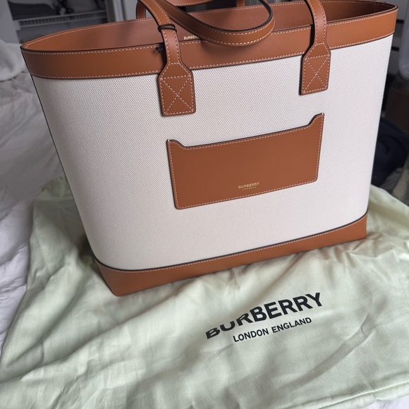 Burberry bag London tote